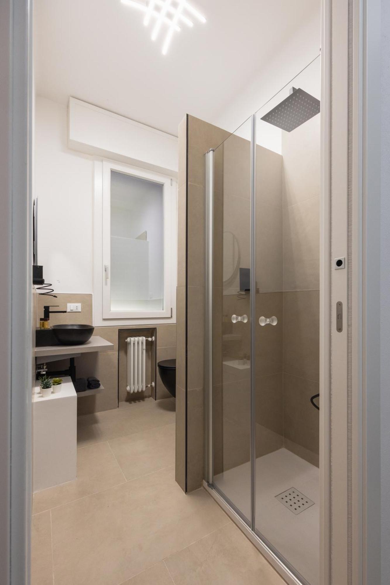 Luxury Station Suite Bolonia Exterior foto