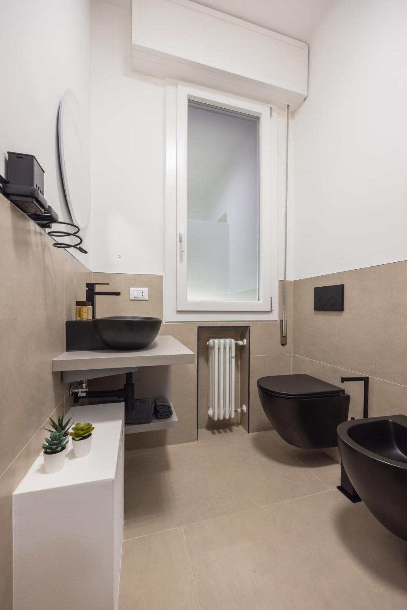 Luxury Station Suite Bolonia Exterior foto