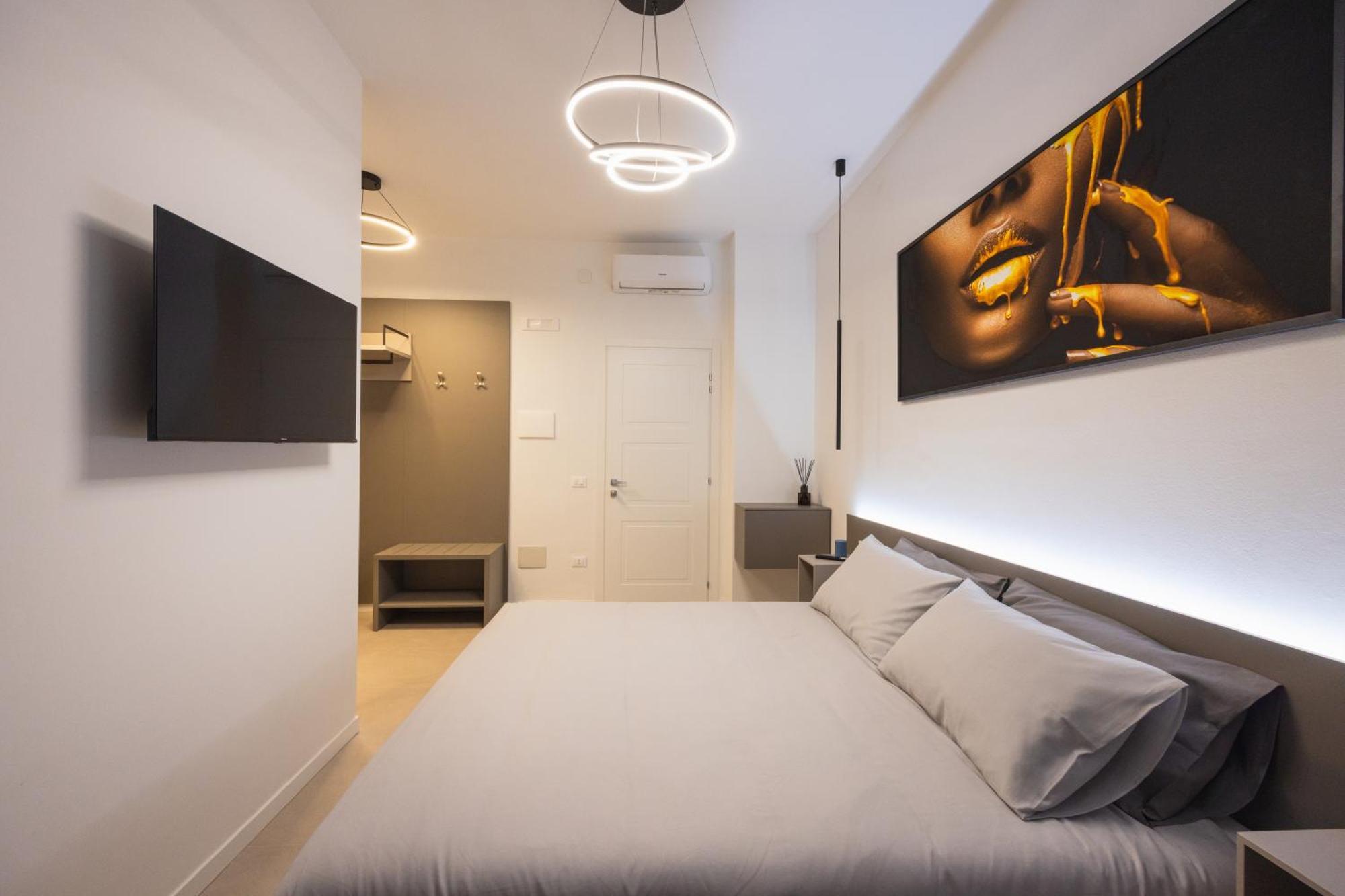 Luxury Station Suite Bolonia Exterior foto