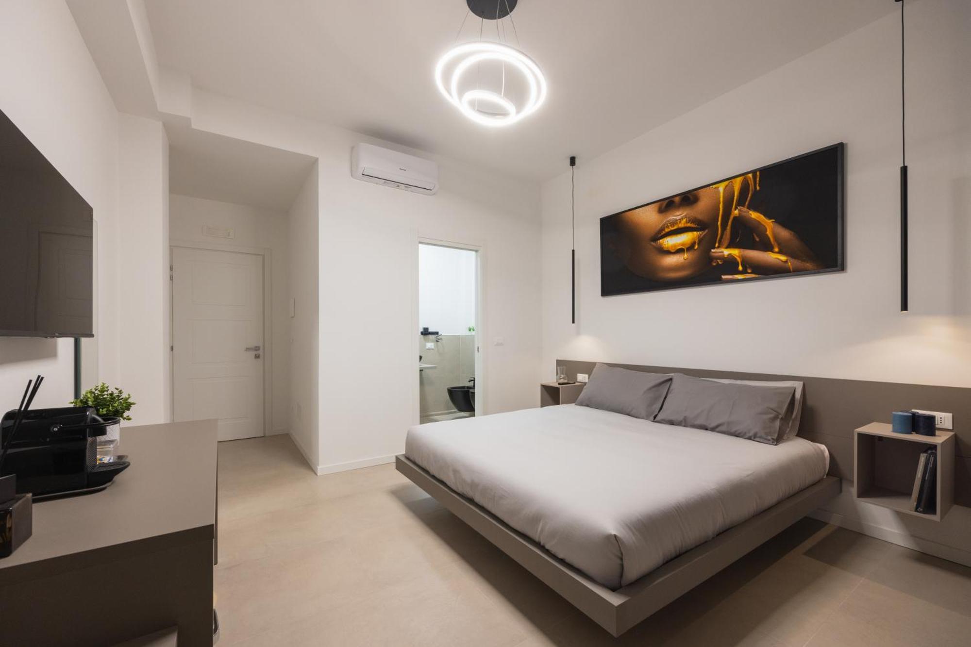 Luxury Station Suite Bolonia Exterior foto