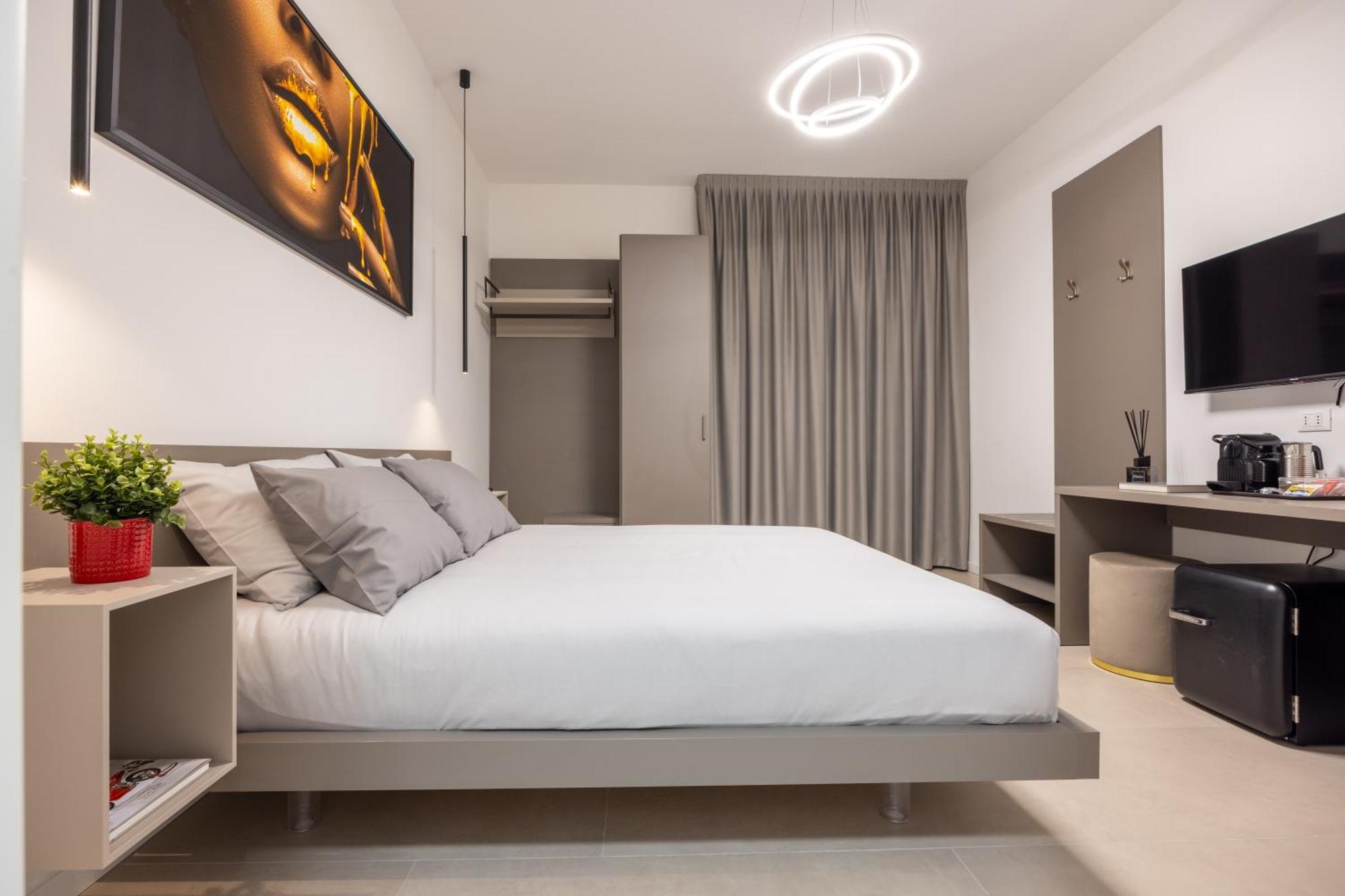 Luxury Station Suite Bolonia Exterior foto