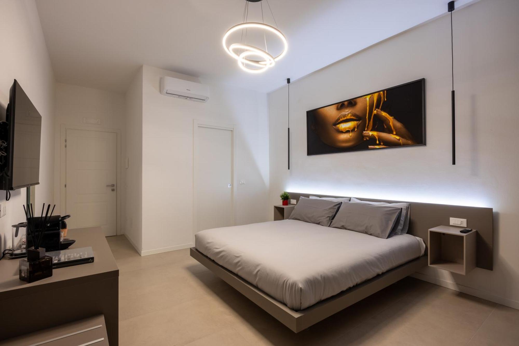 Luxury Station Suite Bolonia Exterior foto